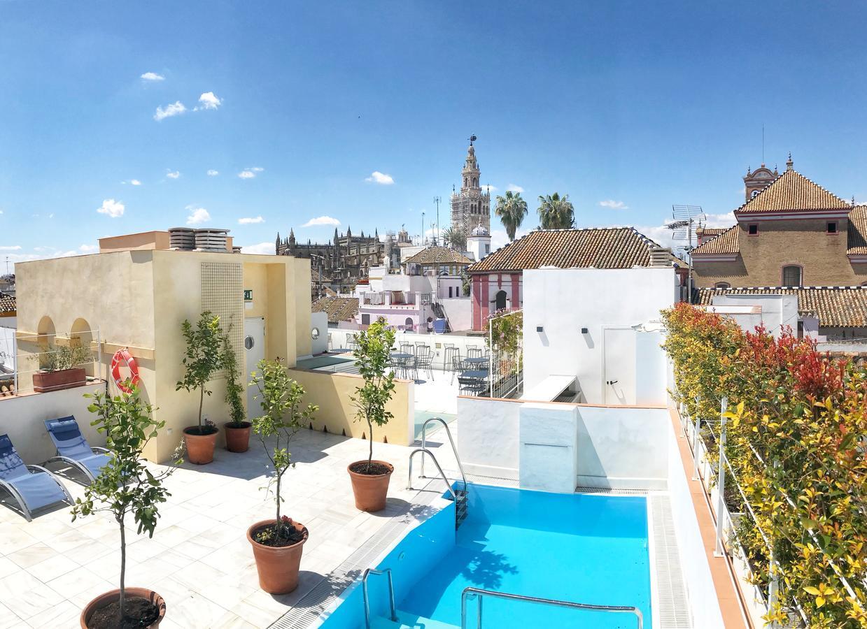 Halo Boutique Hotel Seville Exterior photo